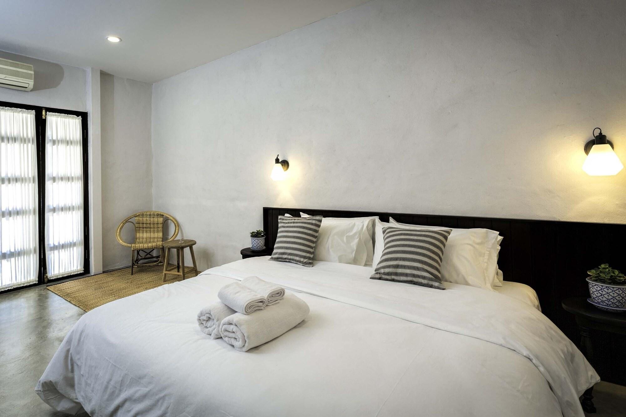 Chotana Villa Hotel Чиангмай Экстерьер фото